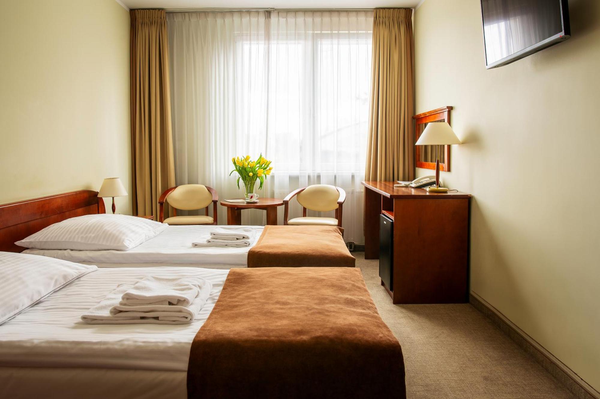 Hotel Zawisza Bydhošť Exteriér fotografie